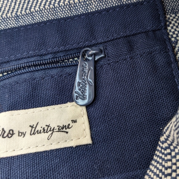 Thirty-one Crossbody bag Navy and White - Picture 6 of 8